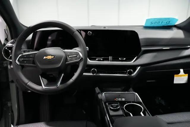 new 2026 Chevrolet Equinox car, priced at $33,934