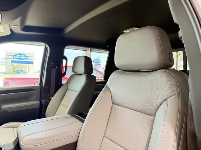 new 2025 GMC Sierra 2500 car, priced at $70,585