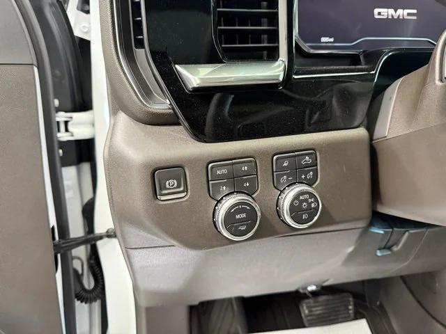 new 2025 GMC Sierra 2500 car, priced at $70,585