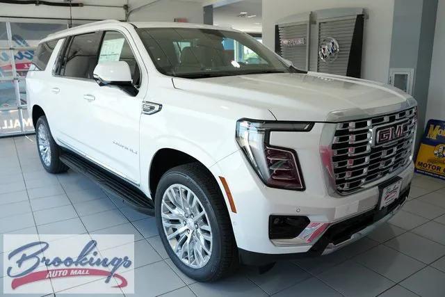 new 2025 GMC Yukon XL car, priced at $87,128