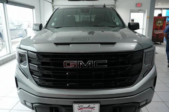 new 2026 GMC Sierra 1500 car, priced at $57,127