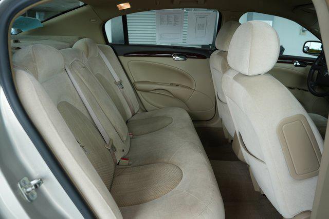 used 2007 Buick Lucerne car, priced at $5,995