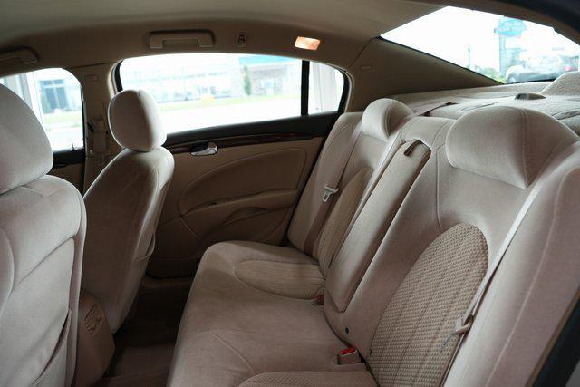 used 2007 Buick Lucerne car, priced at $5,995