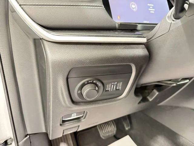 used 2022 Jeep Grand Cherokee L car, priced at $27,995