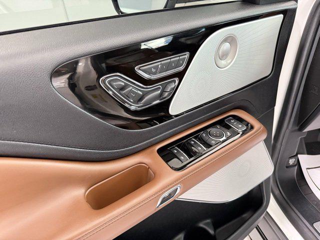 used 2020 Lincoln Aviator car, priced at $35,995
