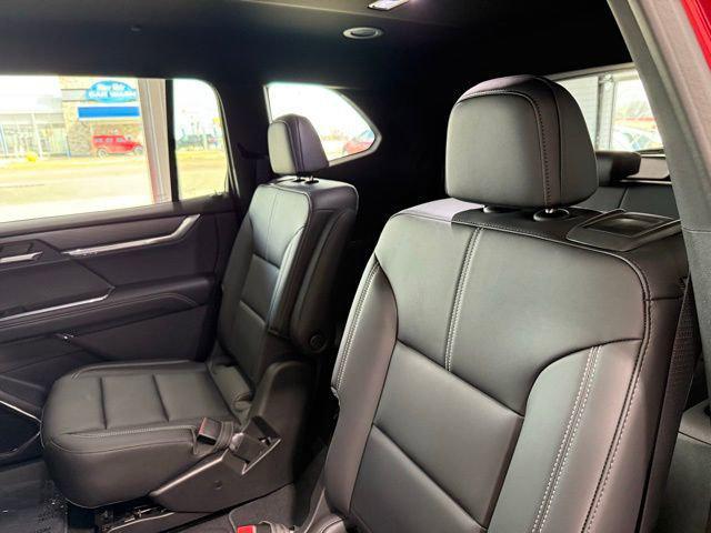 new 2025 GMC Acadia car, priced at $48,992