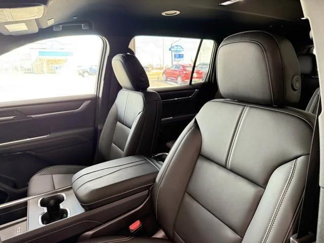 new 2025 GMC Acadia car, priced at $50,291