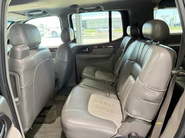 used 2004 GMC Envoy XL car, priced at $5,995