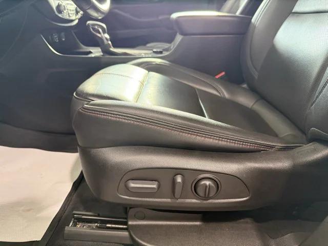 used 2022 Chevrolet Traverse car, priced at $35,795
