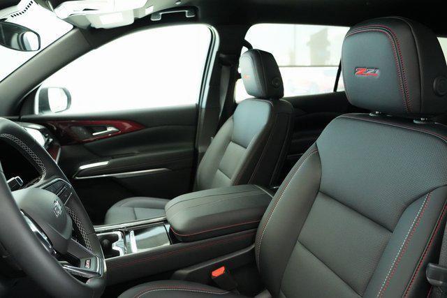 new 2025 Chevrolet Traverse car, priced at $48,323