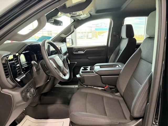 new 2025 Chevrolet Silverado 1500 car, priced at $52,824