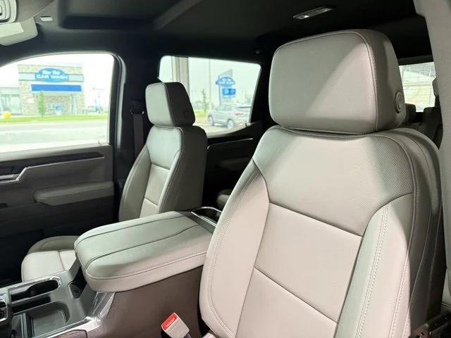 new 2025 GMC Sierra 1500 car, priced at $57,222