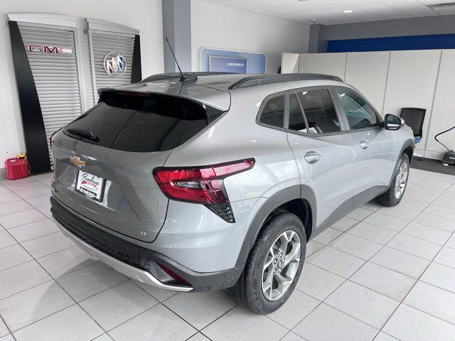 new 2024 Chevrolet Trax car