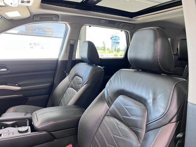 used 2022 Nissan Pathfinder car, priced at $38,495