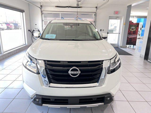 used 2022 Nissan Pathfinder car, priced at $38,495