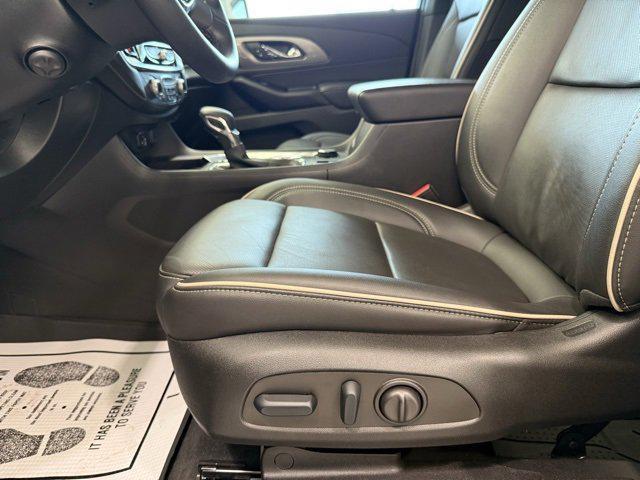 used 2024 Chevrolet Traverse car, priced at $48,995