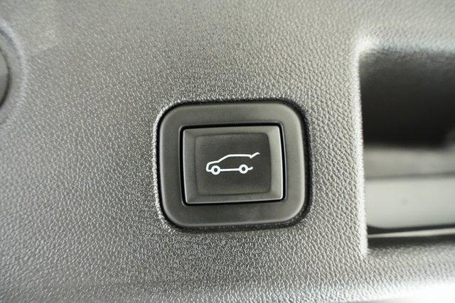 used 2023 Chevrolet Equinox car, priced at $22,495