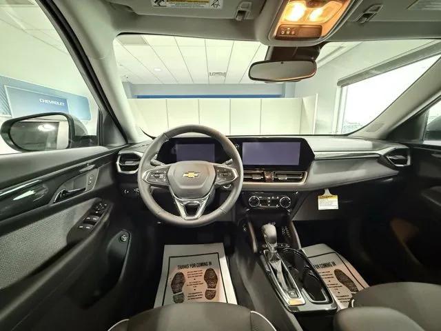 new 2025 Chevrolet TrailBlazer car, priced at $29,970