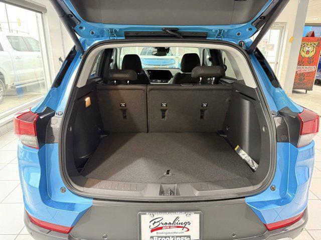 new 2025 Chevrolet TrailBlazer car, priced at $29,365