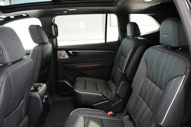 new 2025 Buick Enclave car, priced at $58,506