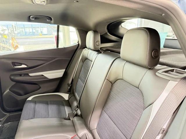 new 2025 Buick Envista car, priced at $25,625