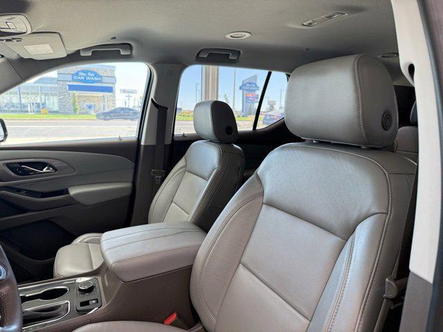 used 2018 Chevrolet Traverse car, priced at $19,995