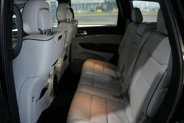 used 2017 Jeep Grand Cherokee car, priced at $19,495