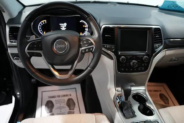 used 2017 Jeep Grand Cherokee car, priced at $19,495