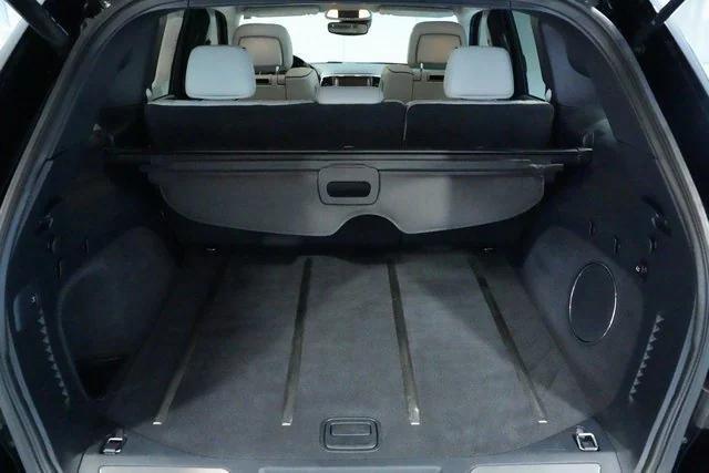 used 2017 Jeep Grand Cherokee car, priced at $19,495