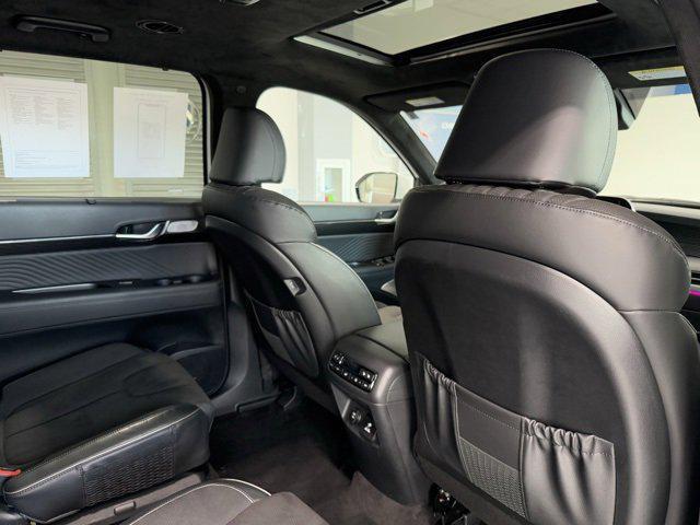 used 2024 Hyundai Palisade car, priced at $46,995