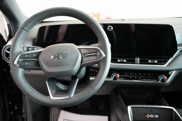 new 2026 Chevrolet Equinox car, priced at $33,556