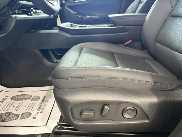 new 2026 Chevrolet Equinox car, priced at $34,206