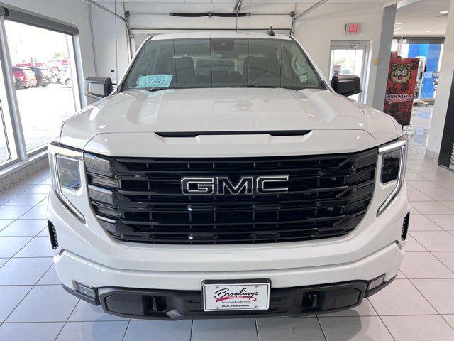 new 2025 GMC Sierra 1500 car, priced at $59,755