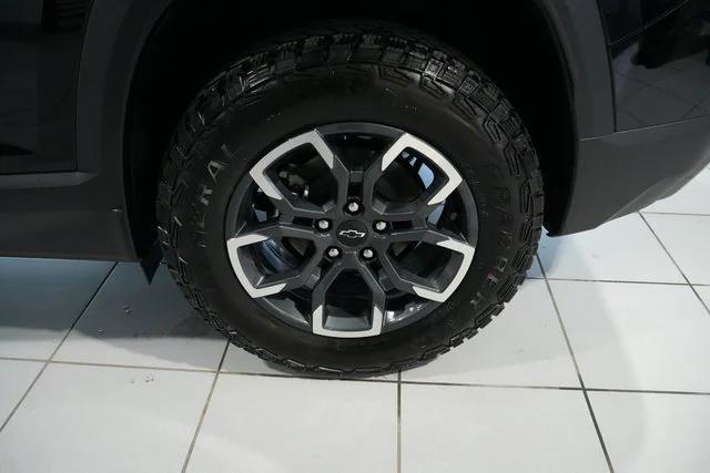 new 2026 Chevrolet Equinox car, priced at $37,525