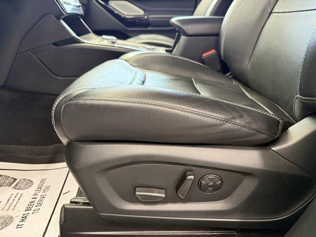 used 2022 Ford Explorer car, priced at $40,995