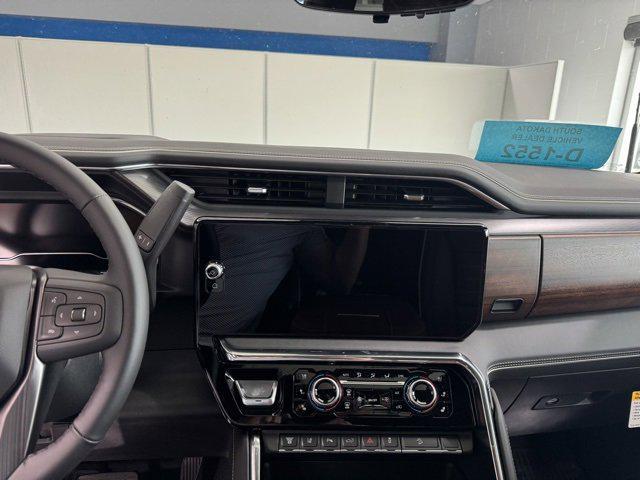 new 2025 GMC Sierra 3500 car, priced at $100,824