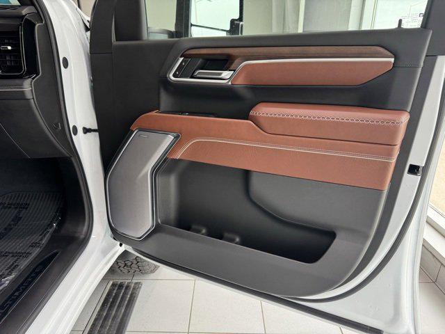 new 2025 GMC Sierra 3500 car, priced at $100,824