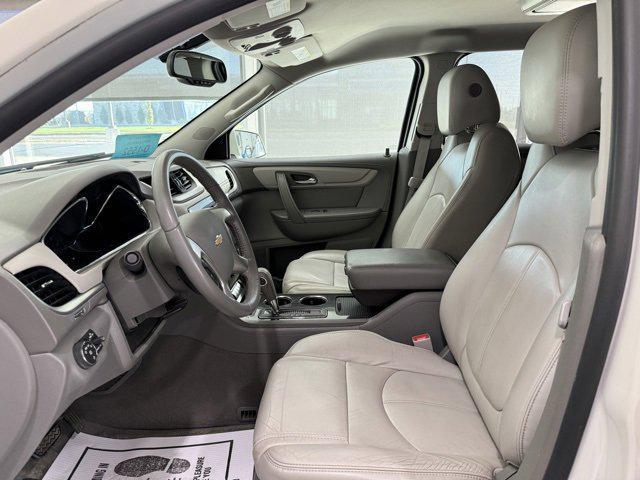 used 2014 Chevrolet Traverse car, priced at $5,995