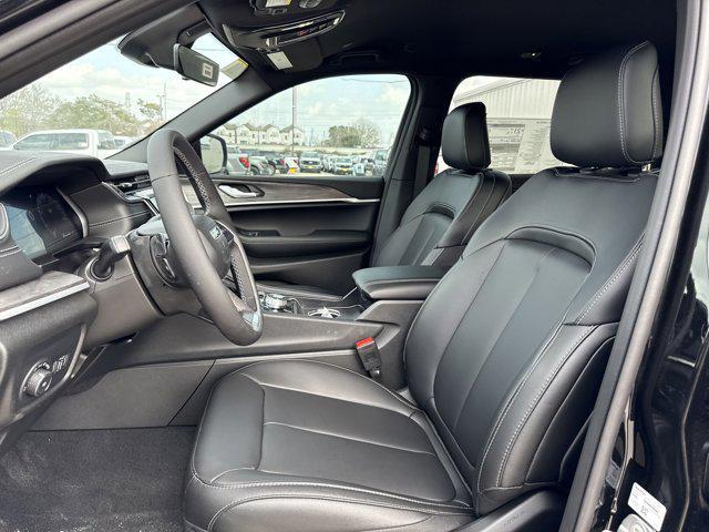 new 2025 Jeep Grand Cherokee L car, priced at $40,427