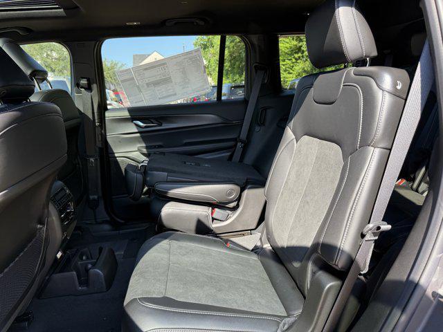 new 2025 Jeep Grand Cherokee L car, priced at $41,785