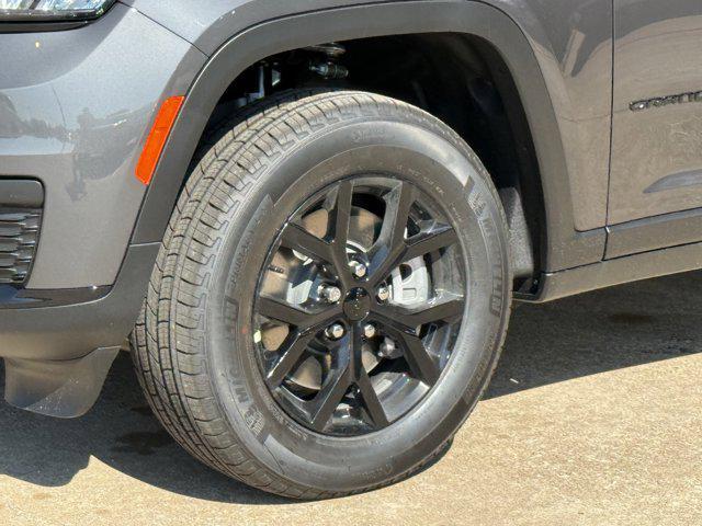 new 2025 Jeep Grand Cherokee L car, priced at $41,785