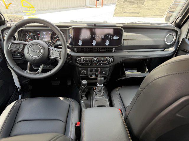 new 2025 Jeep Gladiator car, priced at $39,675