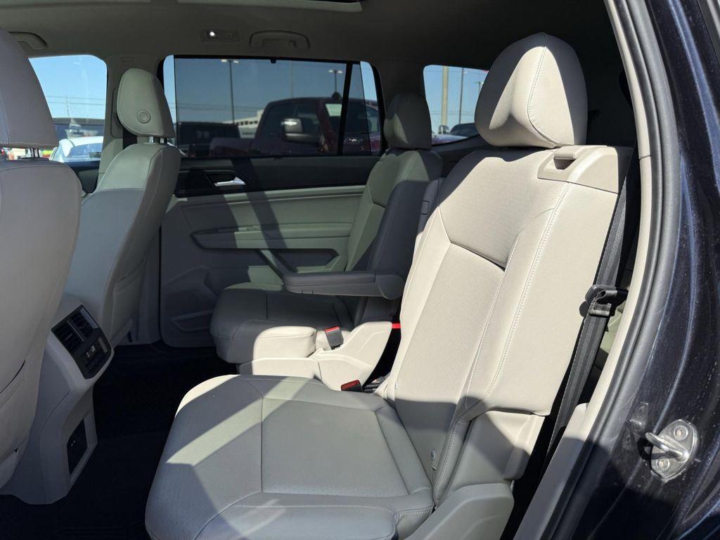 used 2021 Volkswagen Atlas car, priced at $21,750