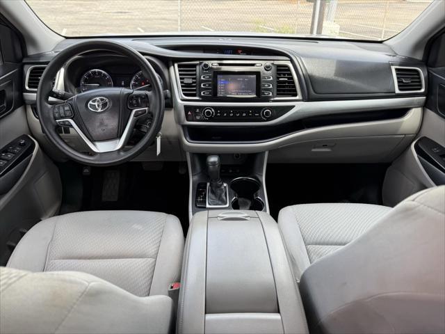 used 2014 Toyota Highlander car, priced at $11,000