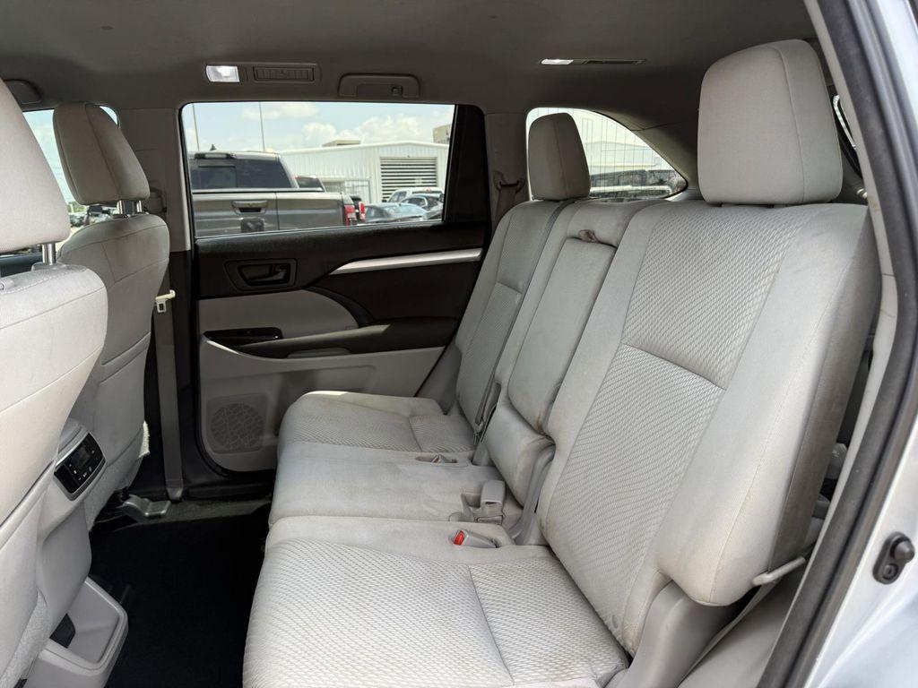 used 2014 Toyota Highlander car, priced at $11,000