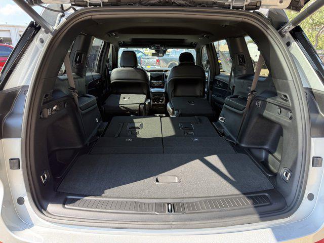 new 2025 Jeep Grand Cherokee L car, priced at $40,380