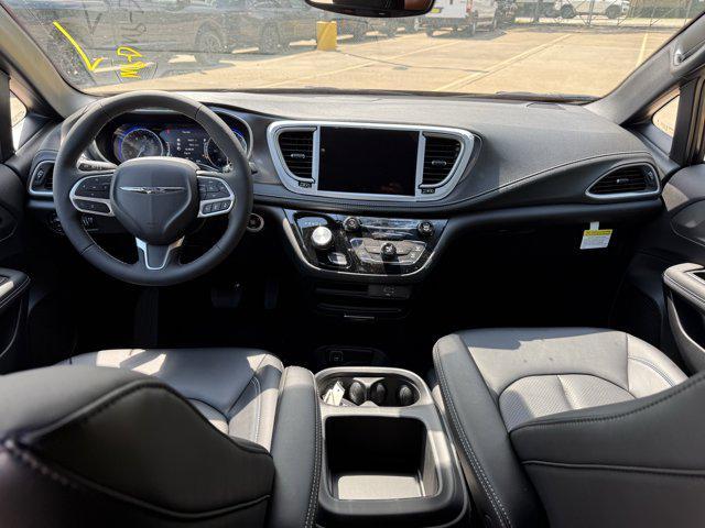 new 2026 Chrysler Pacifica car, priced at $39,321