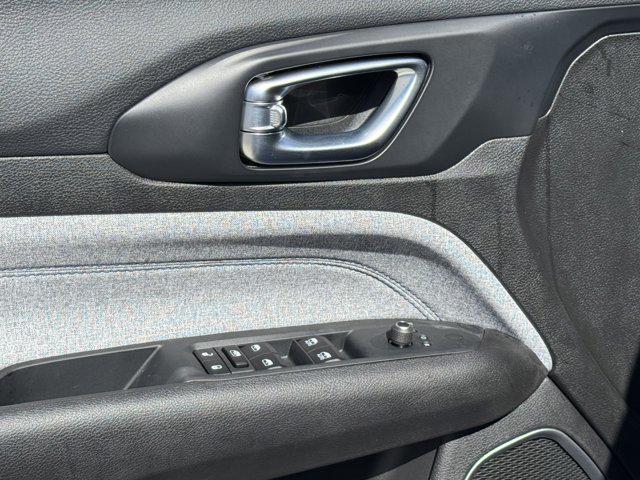 new 2025 Jeep Compass car, priced at $21,932