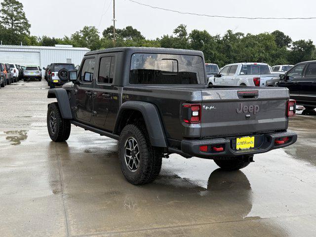 new 2025 Jeep Gladiator car, priced at $43,839