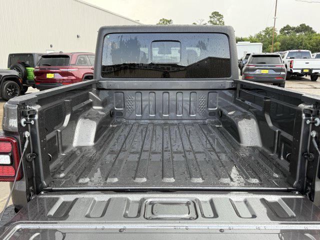 new 2025 Jeep Gladiator car, priced at $43,839